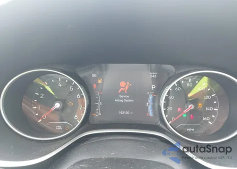 2018 Jeep Compass Latitude Fwd z USA, uszkodzony, nr VIN 3C4NJCBB3JT425073